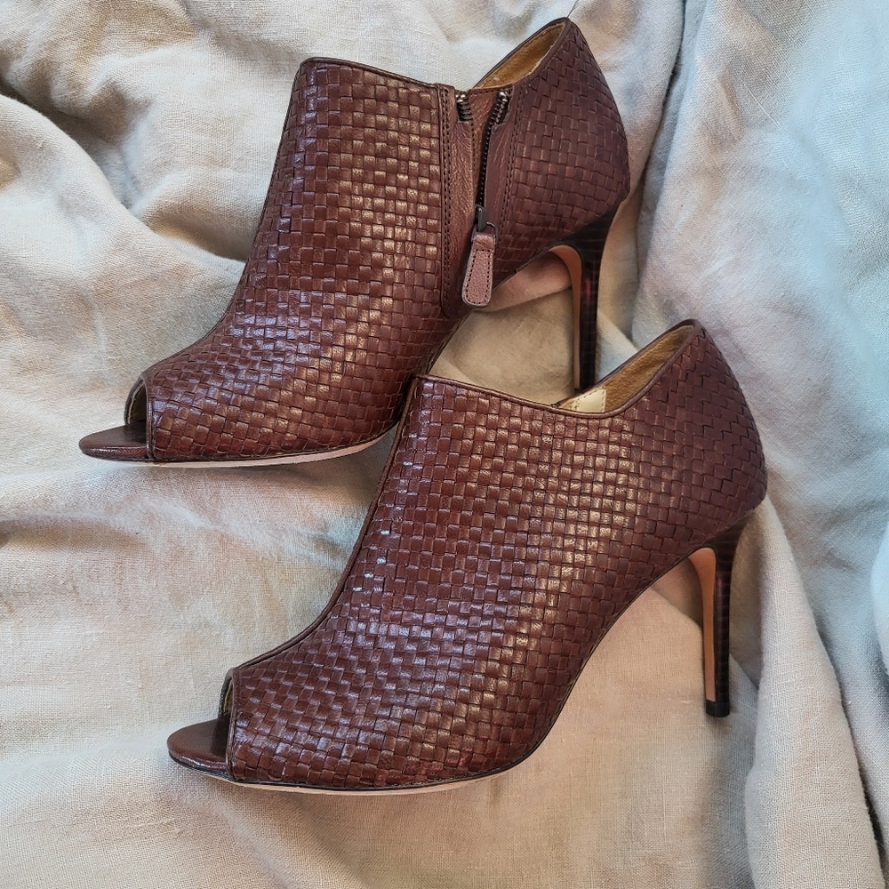 Woven  open toe Heeled Boots